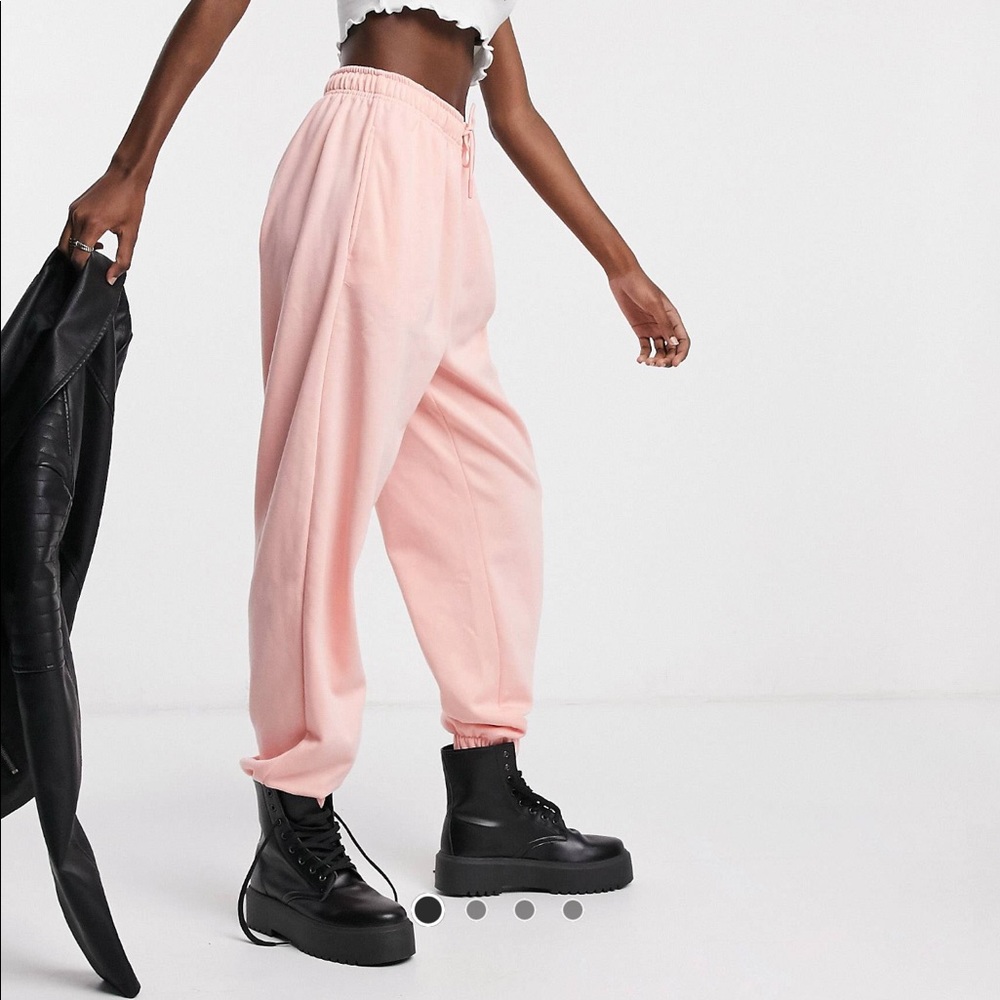 NEW TOPSHOP SWEATPANTS in bright pink color